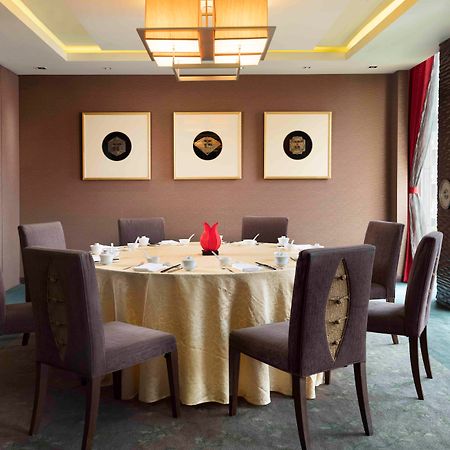 Sheraton Saigon Grand Opera Hotel Thành Pho Ho Chí Minh Esterno foto