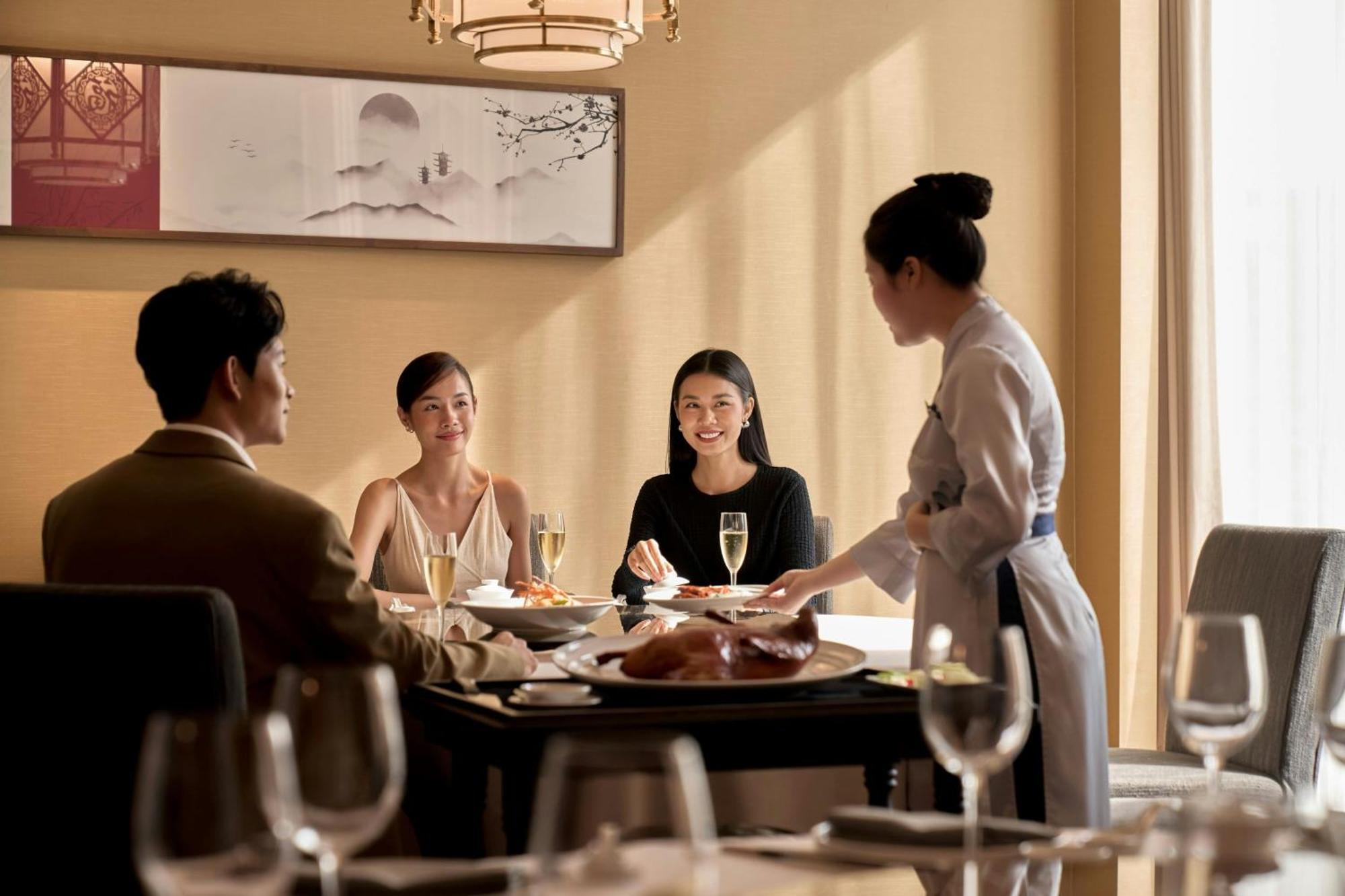 Sheraton Saigon Grand Opera Hotel Thành Pho Ho Chí Minh Esterno foto